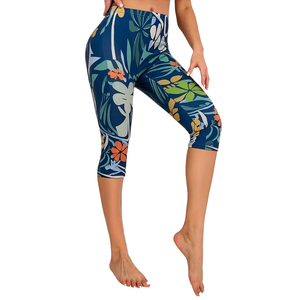 Leggings Capri pour femmes à prix bas et de haute qualité, taille mi-haute, écologiques, séchage rapide, logo personnalisé, couleurs personnalisées disponibles dans de nouveaux designs - Product Image 1