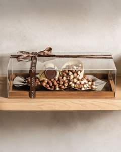 Boîte de service en bois haut de gamme pour chocolats avec couvercle foncé et motif floral blanc sculpté – Rangement élégant et moderne pour bonbons - Product Image 4