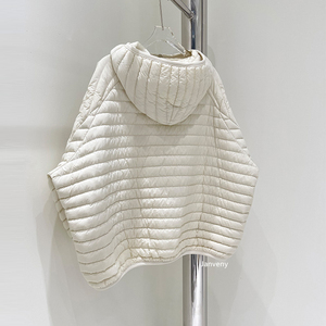 Chaqueta acolchada negra con capucha para mujer, abrigo con cremallera, ropa de abrigo cálida para invierno - Product Image 6
