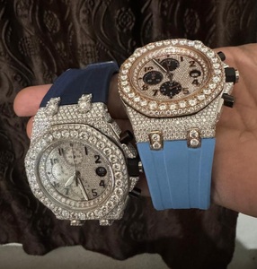 Montre à Quartz en Acier Inoxydable pour Homme, Style Antique de Luxe, Sertie de Diamants Moissanite VVS Scintillants, Forme Carrée, Achat en Gros - Product Image 1