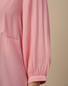 เสื้อเชิ้ตผู้หญิงผ้าฝ้ายผสมคุณภาพสูง น้ำหนักเบา คอลเลคชั่นฤดูร้อน ดีไซน์หรูหราสำหรับใส่ทำงาน ราคาดีที่สุดจากผู้ส่งออก - Product Image 5