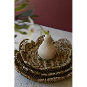 Ensemble de trois plateaux en jonc de mer tissés en forme de fleur Plateaux décoratifs pour tenture murale Belle décoration murale - Product Image 3