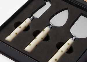 Luxury <b>Cheese</b> <b>Knives</b> <b>Set</b> In Stainless Steel With Polka Dot Handle Perfect For Home Kitchenware And Wedding Tableware Use - Product Image 4