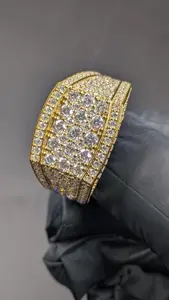 Bague de fiançailles vintage de luxe sertie de moissanite, en argent sterling 925 plaqué or, style Iced Out, pour homme - Product Image 3