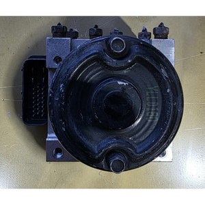 อะไหล่รถยนต์มือสอง ใช้ได้กับ Kia Mando 58920-2F000 ชุดไฮดรอลิก ABS BH60104999 ผ่านการทดสอบ อะไหล่รถยนต์เกาหลี - Product Image 1