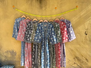Robes kimono en coton imprimé ethnique, manches courtes, col en V, longueur intégrale, motif floral, vêtements décontractés d'été - Product Image 1