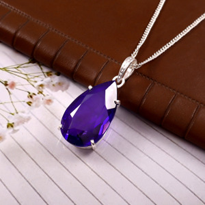 Collier Pendentif Goutte d'Eau Vintage en Argent Plaqué Or avec Perle d'Eau Douce et Zircon, Bijou Minimaliste Élégant, Idéal Cadeau - Product Image 1