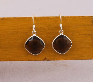 Boucles d'oreilles en quartz fumé en gros, en argent sterling 925, avec pierres précieuses taillées en coussin facetté, fabriquées à la main, cristal brun - Product Image 4