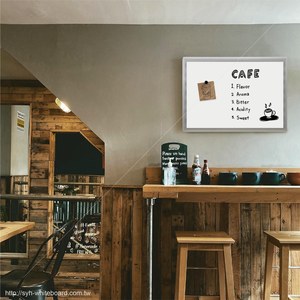 Exquisita Pizarra Magnética Gris Multifuncional con Panel Perforado - Product Image 6