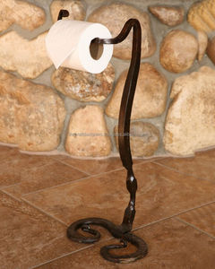 Porte-papier toilette élégant en fer, de type sur pied, conçu pour la décoration raffinée des salles de bain, apportant style, solidité et confort quotidien. - Product Image 3