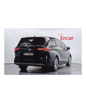 Toyota Sienna 2.5 Híbrida 2WD de julio de 2023 con Asientos de Cuero, Cámara Trasera, 70,164 km, Volante a la Izquierda - Product Image 2