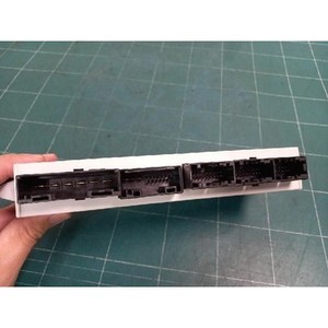 ECU และโมดูลคอมพิวเตอร์มือสองสำหรับรถยนต์ซีรีส์ 7 รุ่น 613569641399 - Product Image 4
