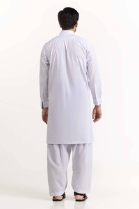 Shalwar Kameez traditionnel pour homme en mélange de coton, matière durable et respirante, coupe confortable pour toutes les saisons - Product Image 2
