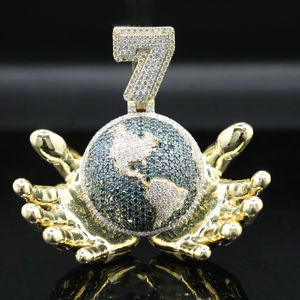 จี้ฮิปฮอปแบบกำหนดเองประดับเพชร CZ รูปอัลฟ่า - Product Image 1