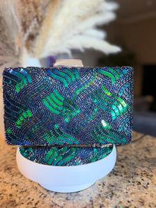 Pochette florale perlée violette pour femme avec chaîne dorée - Product Image 4