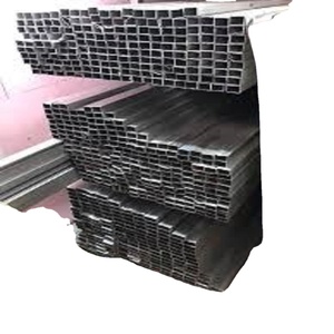 Profils d'extrusion en aluminium série 6000 en gros pour cadres de portes et fenêtres avec finition pliée et thermolaquée - Product Image 1