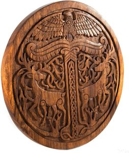 Bouclier Viking en bois brun médiéval fait à la main, bouclier rond de guerrier, décoration murale rustique nordique pour la maison ou le bureau - Product Image 6