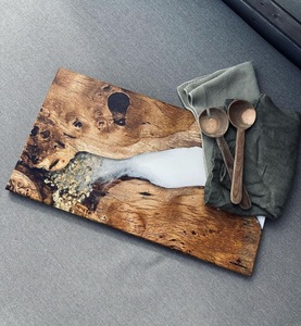 Planche à découper en bois époxy multi-usages pour la cuisine quotidienne, planche de cuisine en bois et résine faite à la main pour les chefs - Product Image 1