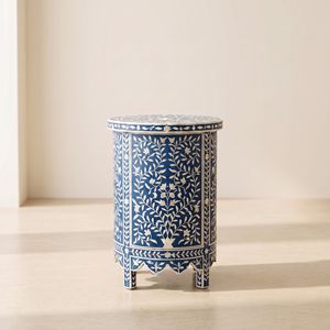 Table de chevet ronde en os bleu incrusté, motif floral, fabrication artisanale, meuble de chambre à coucher de luxe - Product Image 2