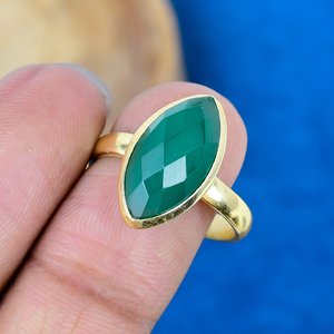 แหวนพลอยออนิกซ์สีเขียวธรรมชาติทรงมาร์คีส์ แหวนทอง 18k ชุบไมครอน เงินแท้ 925 - Product Image 3