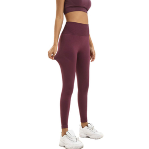 Conjunto de Yoga para Mujer de 2 Piezas, Ecológico, de Secado Rápido, Transpirable, Tejido Elástico, Ropa Deportiva, Ropa de Gimnasio, Ropa Deportiva Cómoda - Product Image 4