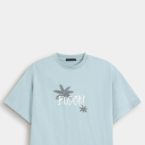 เสื้อยืดผู้ชายผ้าฝ้ายทรงหลวมขายดี พร้อมสไตล์ที่ปรับแต่งได้ เหมาะสำหรับใช้ในชีวิตประจำวัน เนื้อผ้านุ่ม ให้ความเย็นสบายและสวมใส่สบาย - Product Image 4