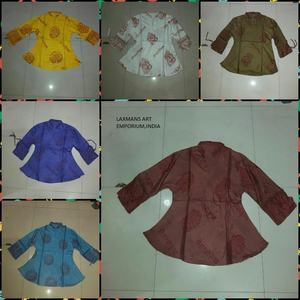 เสื้อ/ชุดเดรสของผู้หญิงเสื้อพิมพ์ลายเทพเจ้าฮินดูสีทึบใหม่จากอินเดียพิมพ์ลายหินอ่อน - Product Image 1