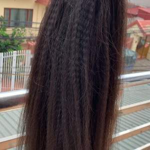 Ensemble de mèches d'extensions de cheveux vietnamiens Remy lisses et crépus de couleur naturelle mèches de cheveux humains Yaki Lace Straight - Product Image 6