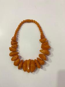 สร้อยคอเรซิ่นประดับลูกปัดสีโรสโกลด์ทันสมัยจากอินเดีย ชุบโรเดียม พร้อมตัวล็อคแบบเกลียว ปรับแต่งได้สำหรับงานแต่งงาน งานปาร์ตี้ และงานหมั้น - Product Image 2