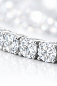 Pendientes de Aro de Plata de Ley 925 con Moissanita, Bañados en Rodio, Redondos, Fabricante de Joyería - Product Image 3