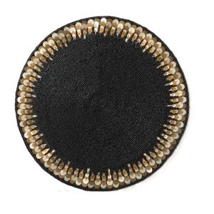 Sets de table élégants en perles avec broderie fine, sets de table décoratifs en perles de rocaille pour événements - Product Image 2