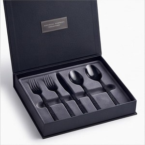Ensemble de couverts modernes noirs mats avec poignées texturées, compatibles lave-vaisselle, pour les dîners de mariage - Product Image 6