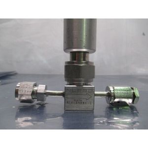 AMAT 0050-09789 ชิ้นส่วนเชื่อมต่อ, วาล์วขั้นสุดท้าย, VER 4 TEOS - อุปกรณ์และอะไหล่เซมิคอนดักเตอร์ระดับโลกที่เชื่อถือได้ - Product Image 5
