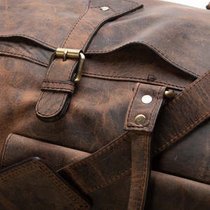 Sac de voyage unisexe personnalisé en cuir véritable léger et imperméable avec fermeture éclair et compartiment à chaussures pour week-end - Product Image 2