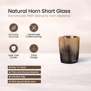 Ensemble de verres à shot en corne naturelle avec gravure du nœud trinitaire celtique, style rustique viking, pour whisky, tequila, vodka - Product Image 3