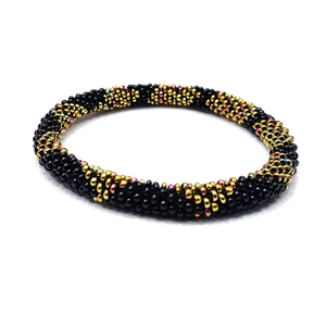 Trusted Dealer Selling Best Quality Made Nepal Daily Casual Wear Handmade Women's Trendy Glass <b>Beads</b> Bracelets Sale Ahana's - Product Image 1