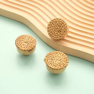 อุปกรณ์ตกแต่งเฟอร์นิเจอร์ราคาโรงงาน ลูกบิดประตูหวายสาน สำหรับห้องครัว ห้องนั่งเล่น และตู้เสื้อผ้า - Product Image 3