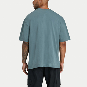 T-shirts décontractés pour hommes en jersey de polyester doux et uni, à manches courtes, coupe ample, 180 g/m², avec logo personnalisé, vente en gros, collection été - Product Image 2