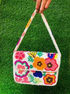 Bolso de mano floral con cuentas hecho a mano: Bolso de hombro bordado - Product Image 3