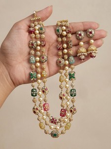 Conjunto de Collar de Perlas y Piedras Preciosas Multicolor de 3 Capas de Lujo, Aretes Jhumka, Chapado en Oro, Estilo Bohemio, Geométrico, Tradicional Indio - Product Image 6