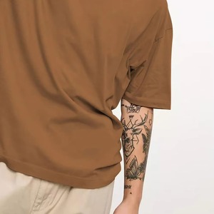 Diseña tu Propio Logotipo, Camiseta con Corte Cuadrado y Estampado Personalizado, Precio al por Mayor, en Stock, Camiseta de Corte Cuadrado para Hombre - Product Image 6