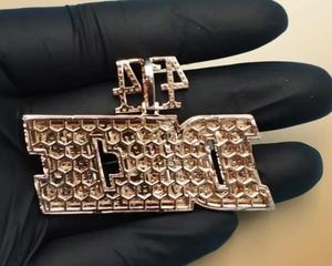 Pendentif personnalisé en moissanite VVS avec initiale, en argent 925, style hip-hop, bicolore, idéal pour les cadeaux d'anniversaire - Product Image 4