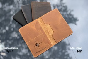 Porta Pasaportes Unisex de Cuero Genuino Color Bronceado, Ecológico, con Bloqueo RFID, Personalizable con Logotipo, Varios Estilos - Product Image 2