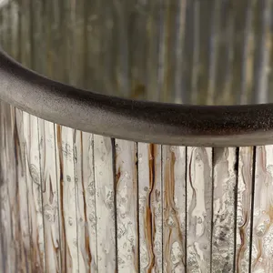 Florero Artístico de Metal y Hierro para Decoración Moderna del Hogar, Florero de Metal Hecho a Mano de Alta Calidad para Uso en Interiores - Product Image 6