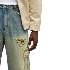 Jeans Cargo Azul Claro para Hombre, Corte Regular, Desgastados, con Parches y Bolsillos, Estilo Urbano Informal, Holgados, 100% Algodón, Color Sólido - Product Image 3