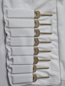 Juego de diapasones armónicos de latón nuevos de Mars International Manufacture Harmonic Spectrum Tuning Forks - Product Image 4