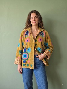 Morvi Fab 2026 # Veste en velours brodée jaune moutarde pour femme, motif floral coloré Suzani, style bohème folklorique, automne - Product Image 5