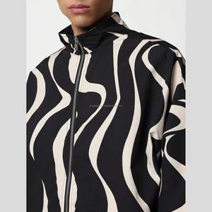 Ensemble veste de survêtement en toile et nylon de qualité supérieure avec logo personnalisé ODM coupe-vent col montant fermeture éclair à col entonnoir coupe normale printemps tourbillon - Product Image 3