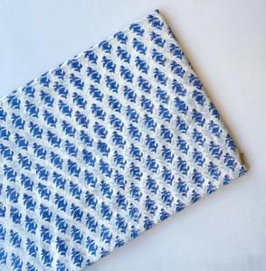 ผ้าฝ้ายอินเดียทำมือ 100% ออร์แกนิคธรรมชาติ ลายพิมพ์บล็อกด้วยมือแบบดั้งเดิม ลายดอกไม้ ผ้าฝ้ายน้ำหนักเบา - Product Image 1