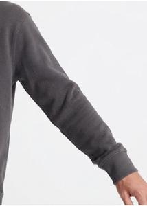 เสื้อสเวตเชิ้ตคอกลมทรงโอเวอร์ไซส์สำหรับผู้ชาย แบบสวมใส่สบาย สีพื้น ผ้าถักเนื้อฝ้าย ขายส่งในราคาพิเศษ เหมาะสำหรับใส่ลำลองในฤดูใบไม้ร่วง - Product Image 3